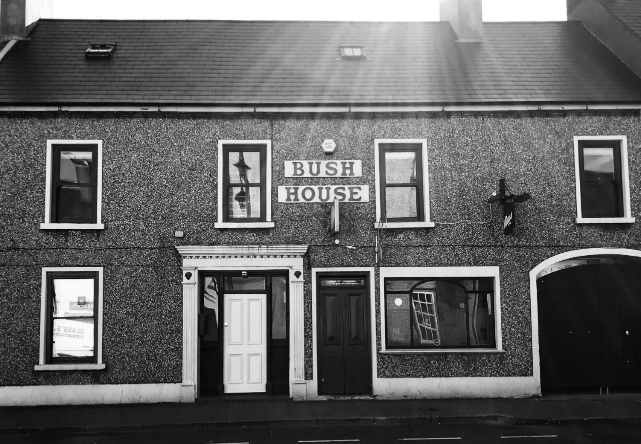 Bush House Accommodation - The Courthouse Apartment Bushmills Kültér fotó